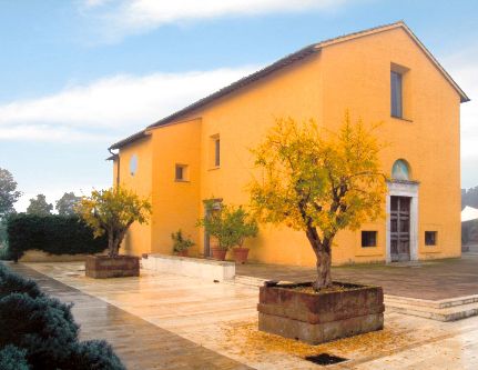 021 chiesa gialla